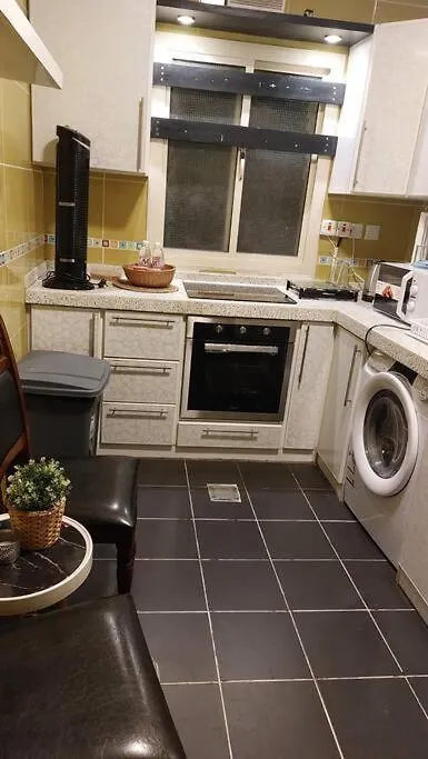 Apartamento شقة ثلاث غرف نوم في منطقة حيوية Yidda